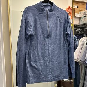 LIKE NEW lululemon metal vent tech half zip